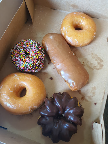 Countryside Donut LLC storefront