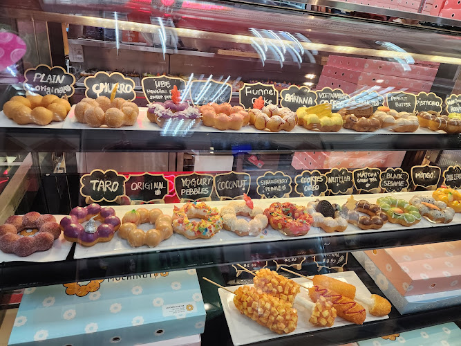 Mochinut - Fort Lee storefront
