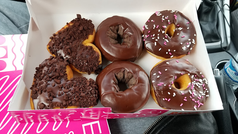 Dunkin' storefront